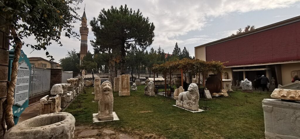 Konya gezilecek yerler